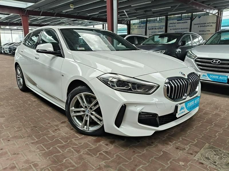 Używany BMW 118 M Sport 136 KM (100 kW) 2022 Biały Hatchback