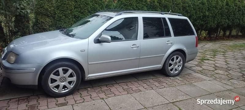 Srebrny Używany 2003 VW Bora Sedan/Limuzyna | 5500 zł (Uczciwa cena) - Obraz 1/4