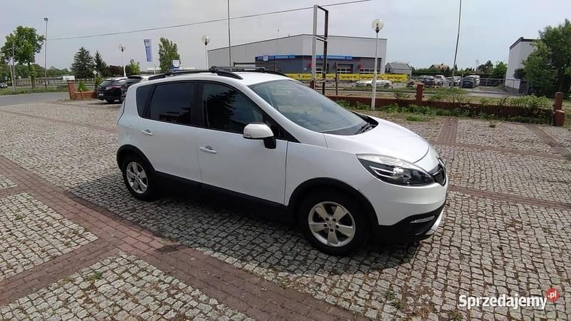 Używany 2014 Renault Scénic III Initiale Paris Minivan | 29 990 zł (Uczciwa cena) - Obraz 1/4