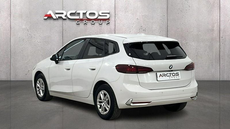 Używany BMW 218 136 KM (100 kW) 2022 Biały Kombi