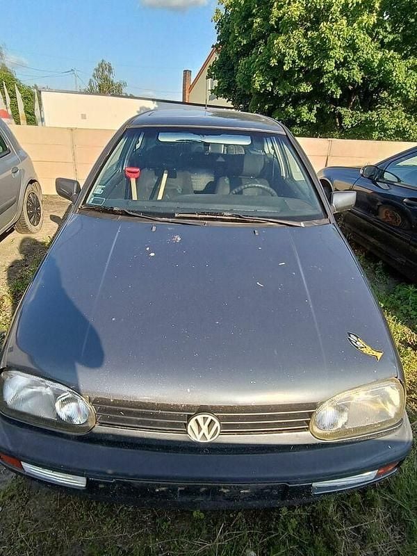 Czarny Używany 1995 VW Golf III Hatchback | 1500 zł - Obraz 1/4