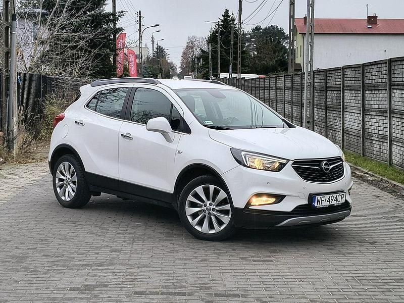 Biały Używany 2018 Opel Mokka SUV | 53 500 zł (Uczciwa cena) - Obraz 1/4