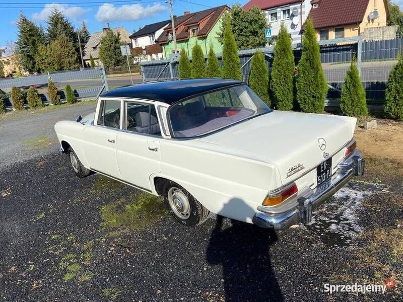 Używany Mercedes 190 1967 Biały Sedan/Limuzyna