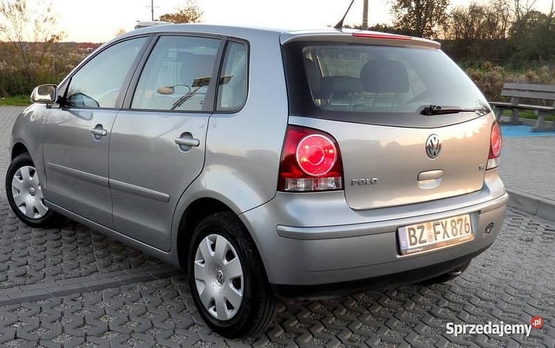 Używany VW Polo Comfortline 80 KM (58 kW) 2008 Szary Hatchback