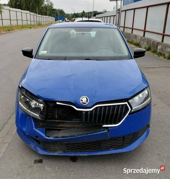 Niebieski Używany 2019 Skoda Fabia Active Hatchback | 9900 zł (Super Cena) - Obraz 1/4
