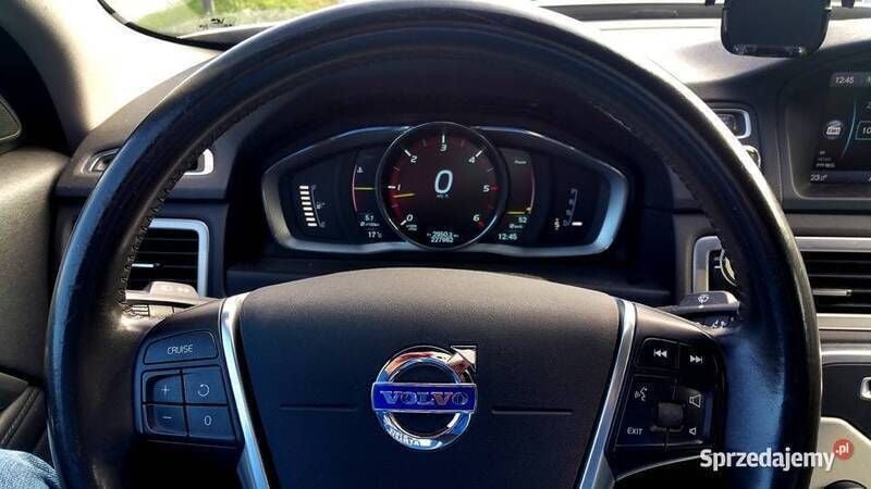 Używany Volvo S80 181 KM (133 kW) 2014 Srebrny Sedan/Limuzyna