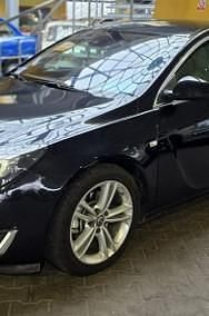 Używany Opel Insignia Country Tourer 170 KM (125 kW) 2013 Czarny Kombi
