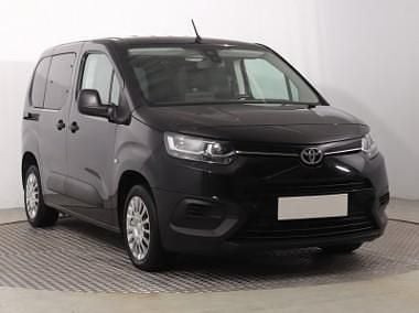 Używany Toyota Proace Verso City 102 KM (75 kW) 2020 Czarny Kombi
