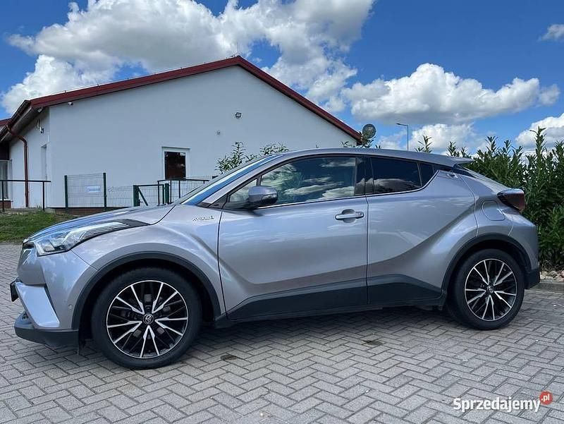 Używany 2017 Toyota C-HR SUV | 65 000 zł (Uczciwa cena) - Obraz 1/4