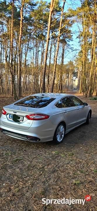 Używany Ford Fusion 2014 Srebrny Sedan/Limuzyna