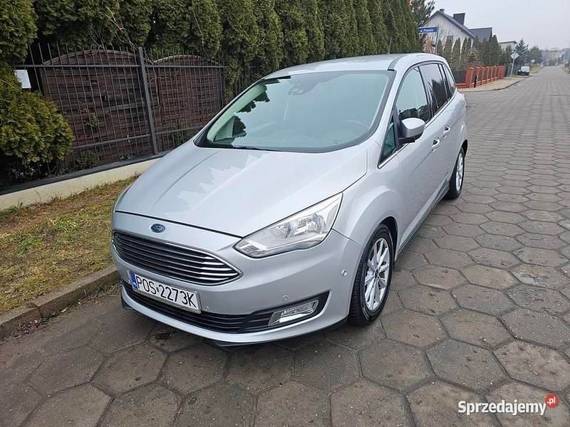 Używany Ford Grand C-Max Titanium 150 KM (110 kW) 2018 Srebrny Minivan