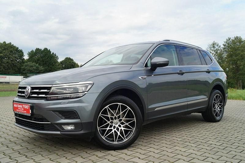 Grafitowy (metalik) Używany 2018 VW Tiguan Allspace SUV | 85 900 zł (Drogi) - Obraz 1/4