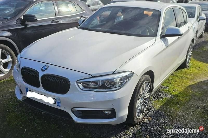 Używany BMW 118 150 KM (110 kW) 2018 Biały Hatchback