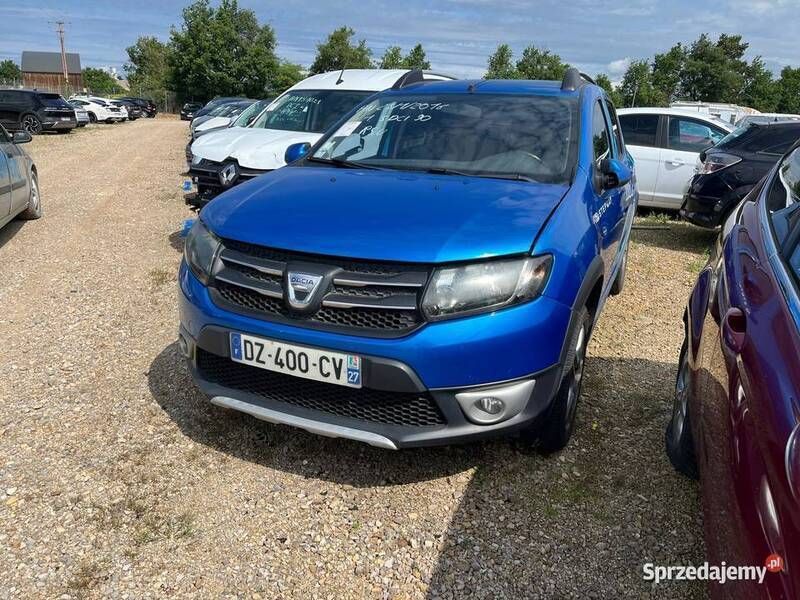 Niebieski Używany 2016 Dacia Sandero Stepway Hatchback | 16 400 zł - Obraz 1/4