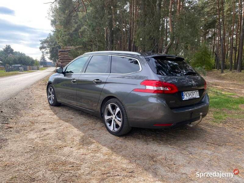 Używany Peugeot 308 120 KM (88 kW) 2017