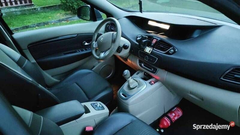 Używany Renault Grand Scénic III 2011 Minivan