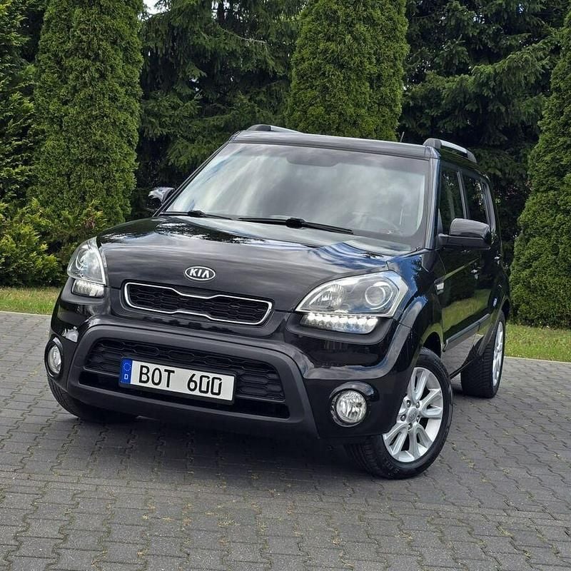 Używany Kia Soul DREAM-TEAM Edition 140 KM (102 kW) 2012 Czarny SUV