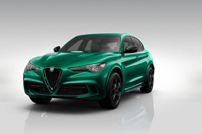 Nowe Alfa Romeo Stelvio Quadrifoglio 520 KM (382 kW) 2025 Lakier specjalny zielony  montreal green SUV