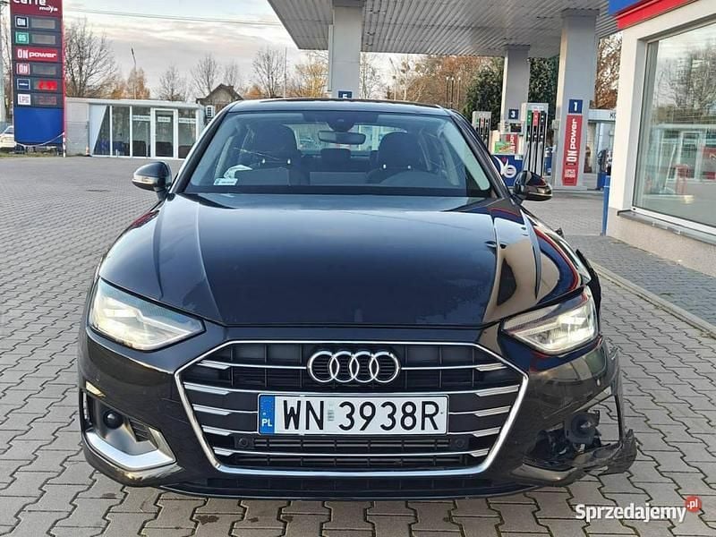 Czarny Używany 2022 Audi A4 Sedan/Limuzyna | 51 900 zł - Obraz 1/4
