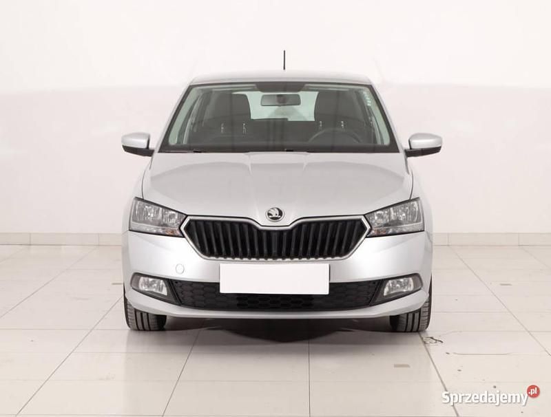 Srebrny Używany 2021 Skoda Fabia Hatchback | 42 499 zł (Uczciwa cena) - Obraz 1/4