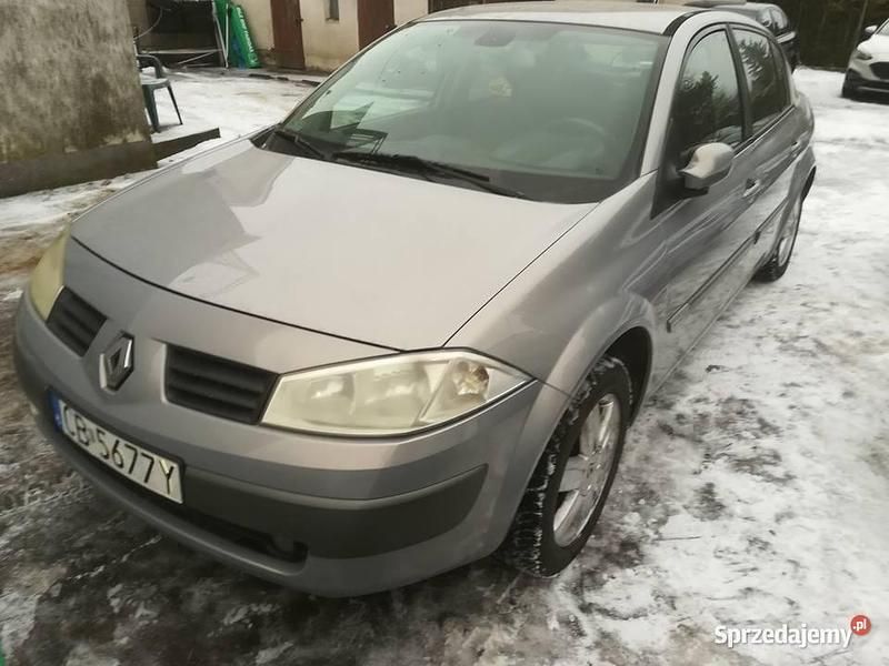 Używany Renault Mégane II 113 KM (83 kW) 2004 Srebrny Sedan/Limuzyna