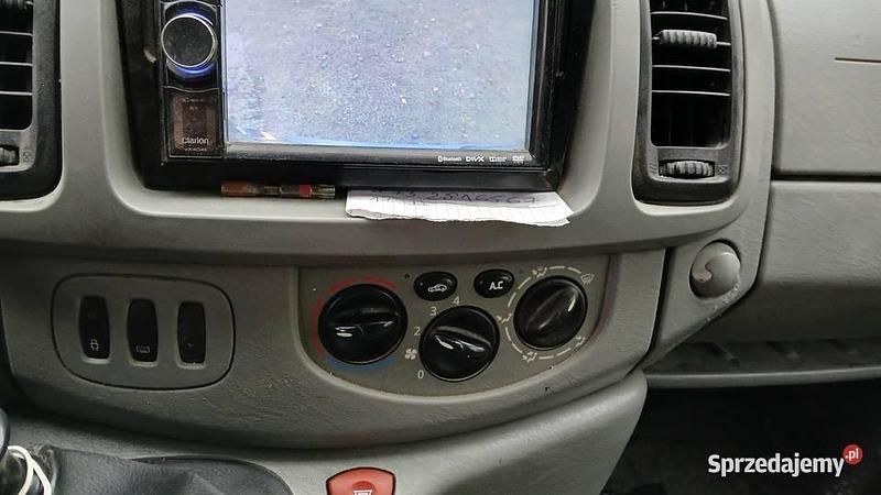 Używany Opel Vivaro 2002 Minivan