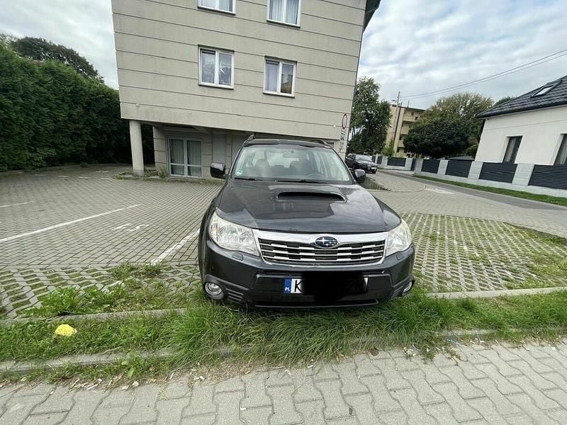Używany Subaru Forester 2009 Czarny SUV