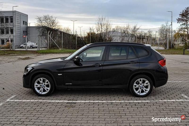 Używany 2010 BMW X1 SUV | 27 500 zł (Uczciwa cena) - Obraz 1/4