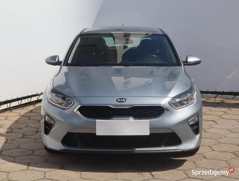 Szary Używany 2019 Kia Ceed Hatchback | 41 999 zł (Uczciwa cena) - Obraz 1/4