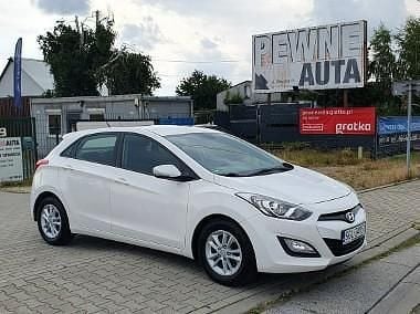 Biały Używany 2014 Hyundai i30 Hatchback | 39 000 zł (Uczciwa cena) - Obraz 1/4