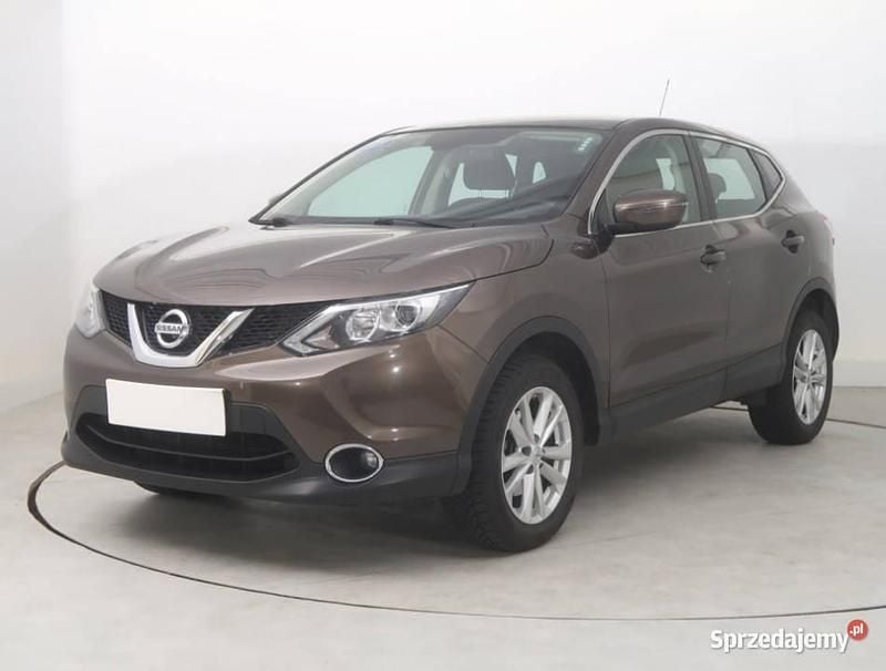 Używany Nissan Qashqai 2015 Brązowy SUV