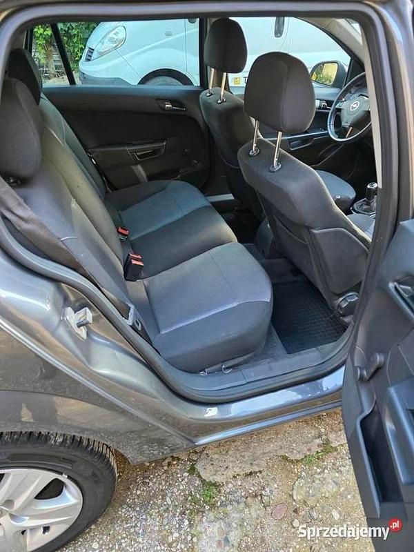Używany Opel Astra 2010