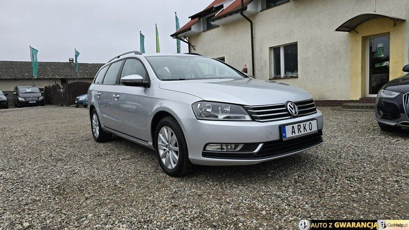 Srebrny (metalik) Używany 2011 VW Passat Kombi | 27 900 zł (Dość drogi) - Obraz 1/4