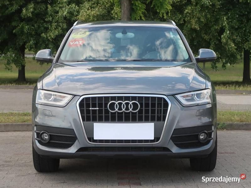 Szary Używany 2013 Audi Q3 SUV | 48 499 zł (Uczciwa cena) - Obraz 1/4