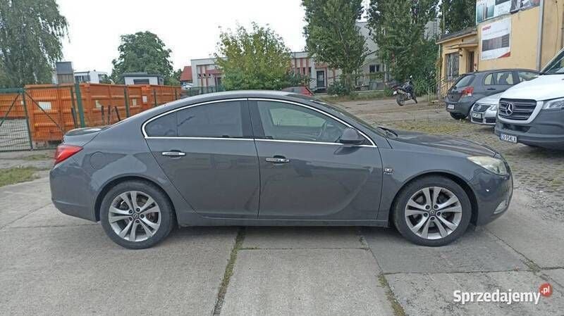 Używany Opel Insignia 2009 Szary Sedan/Limuzyna