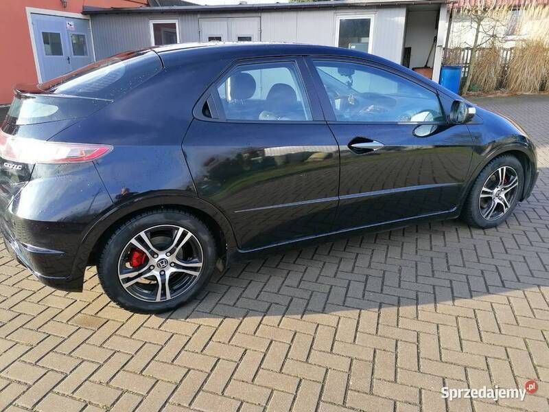 Używany Honda Civic 2009 Czarny Sedan/Limuzyna