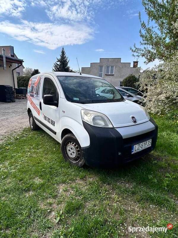 Biały Używany 2013 Fiat Fiorino Minivan | 14 999 zł (Dość drogi) - Obraz 1/4