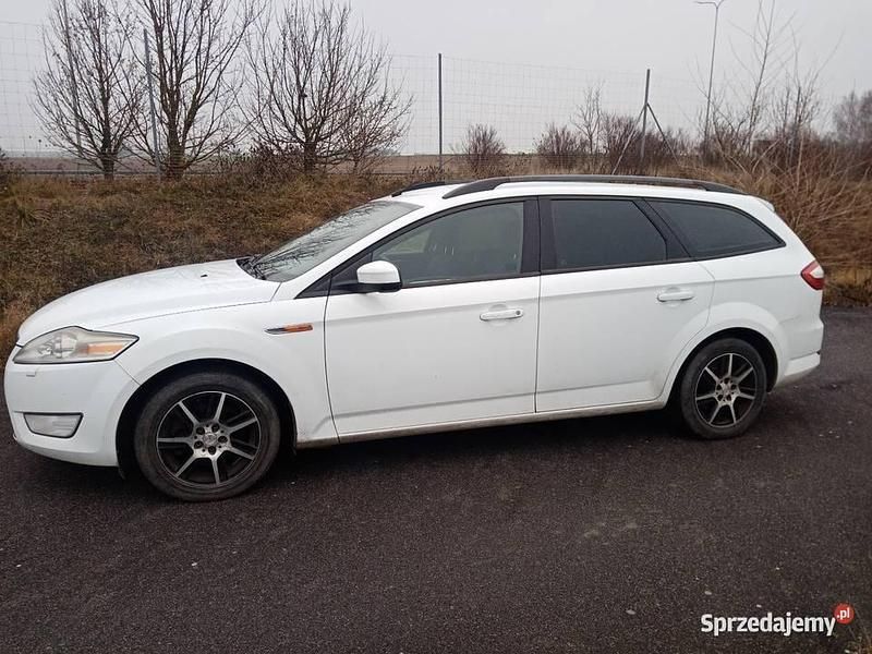 Używany Ford Mondeo 2007 Biały Kombi