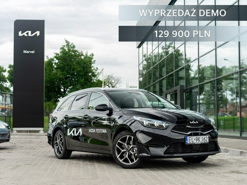 Czarny (metalik) Używany 2024 Kia Ceed 2 Kombi | 129 900 zł - Obraz 1/4