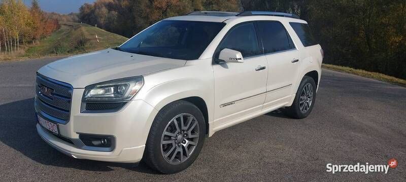 Biały Używany 2013 GMC Acadia SUV | 80 000 zł - Obraz 1/4