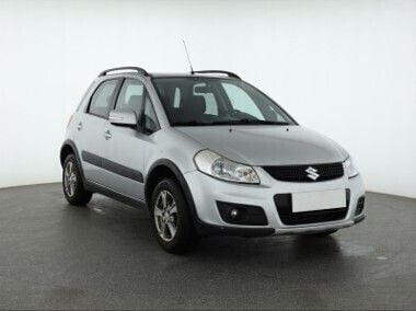 Srebrny Używany 2012 Suzuki SX4 Hatchback | 25 999 zł (Uczciwa cena) - Obraz 1/4