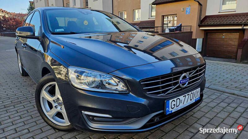 Szary Używany 2014 Volvo S60 Standard Sedan/Limuzyna | 48 900 zł (Dość drogi) - Obraz 1/4