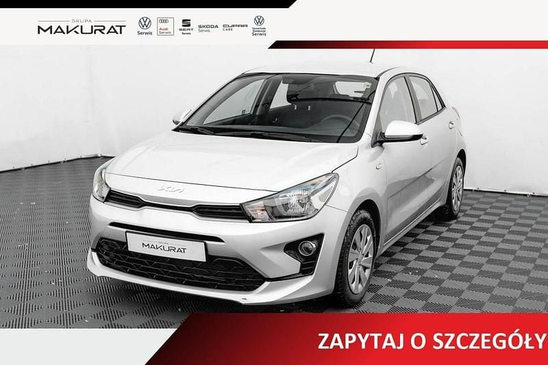Używany Kia Rio 84 KM (61 kW) 2022 Srebrny (metalik) Hatchback