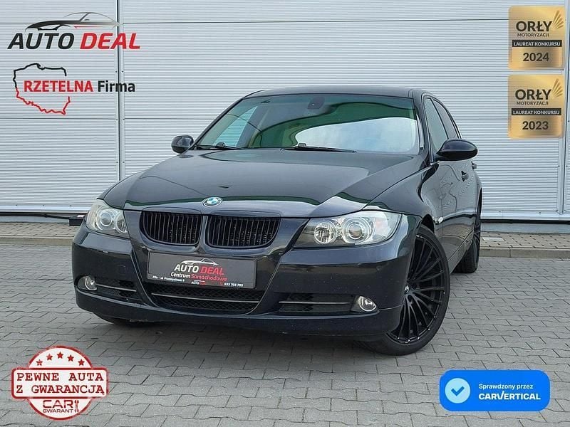 Czarny Używany 2005 BMW 325 Sedan/Limuzyna | 18 700 zł (Uczciwa cena) - Obraz 1/4