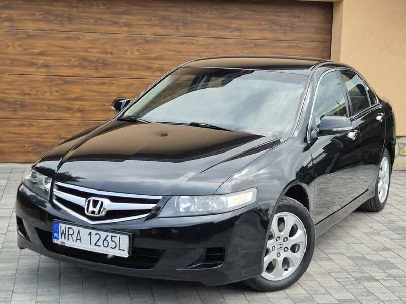 Czarny Używany 2006 Honda Accord Sedan/Limuzyna | 23 900 zł - Obraz 1/4