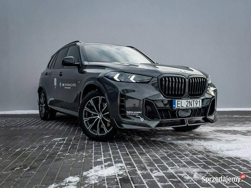 Nowe BMW X5 M Performance 2025 Szary SUV