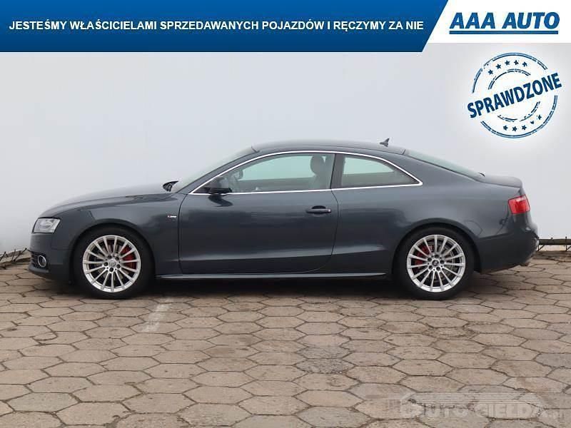 Używany Audi A5 190 KM (139 kW) 2009 Szary Coupe