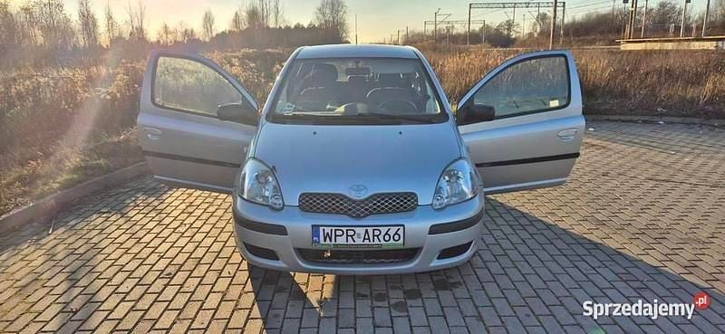 Używany 2004 Toyota Yaris | 2500 zł (Dobra cena) - Obraz 1/4