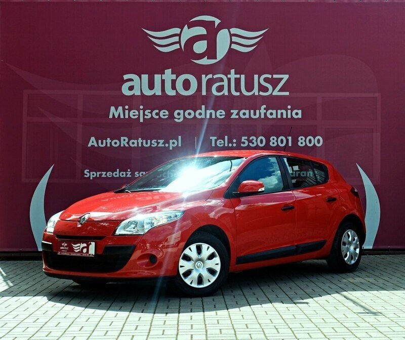 Używany Renault Mégane III 88 KM (64 kW) 2011 Czerwony Hatchback