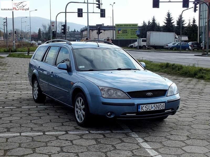 Używany Ford Mondeo 116 KM (85 kW) 2002 Niebieski Sedan/Limuzyna